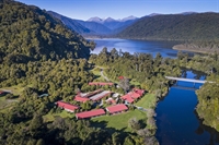 lake moeraki wilderness lodge - 1